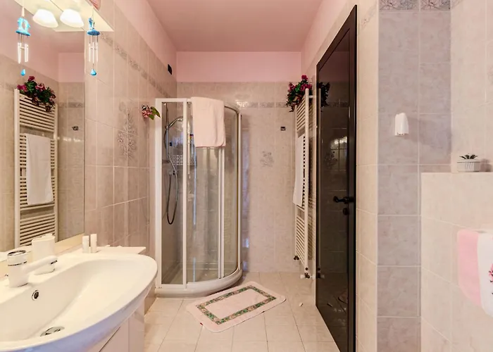 Nonna Grazia By Interhome Lenno